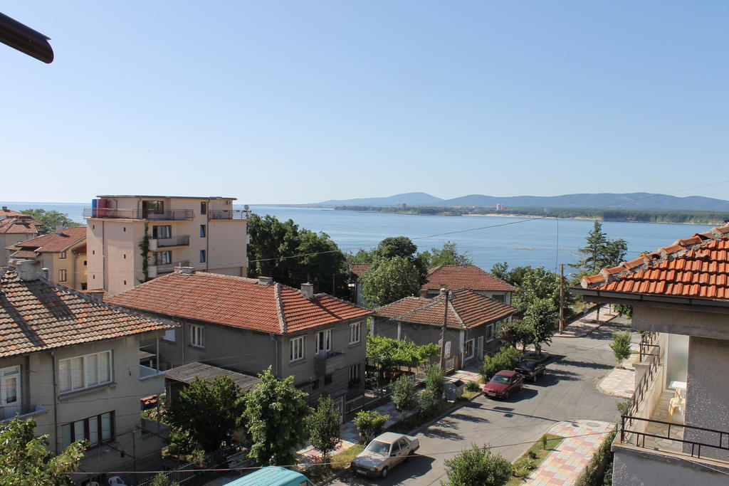 Fits Guest House Primorsko Pokoj fotografie