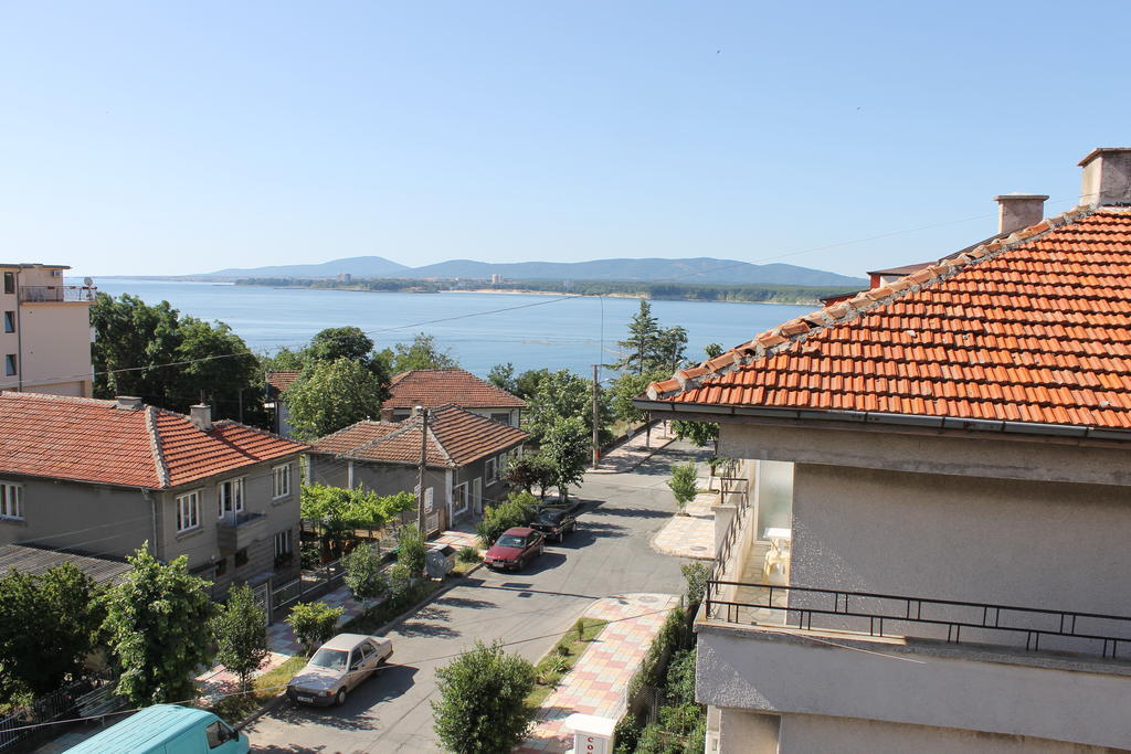 Fits Guest House Primorsko Pokoj fotografie