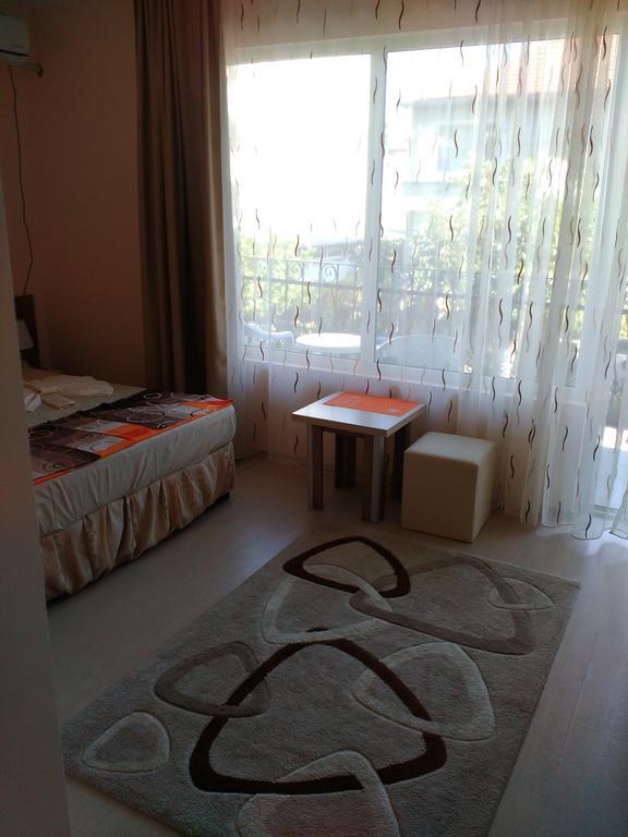 Fits Guest House Primorsko Exteriér fotografie