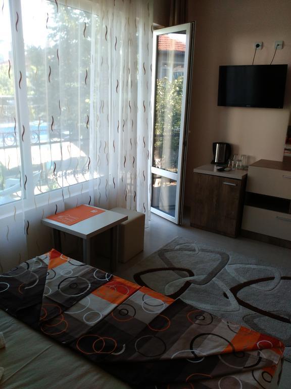 Fits Guest House Primorsko Exteriér fotografie