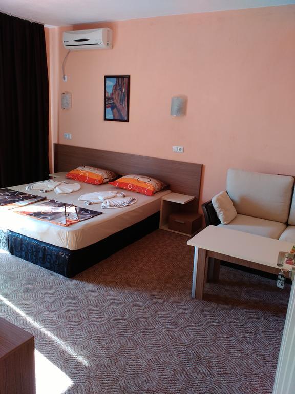Fits Guest House Primorsko Exteriér fotografie