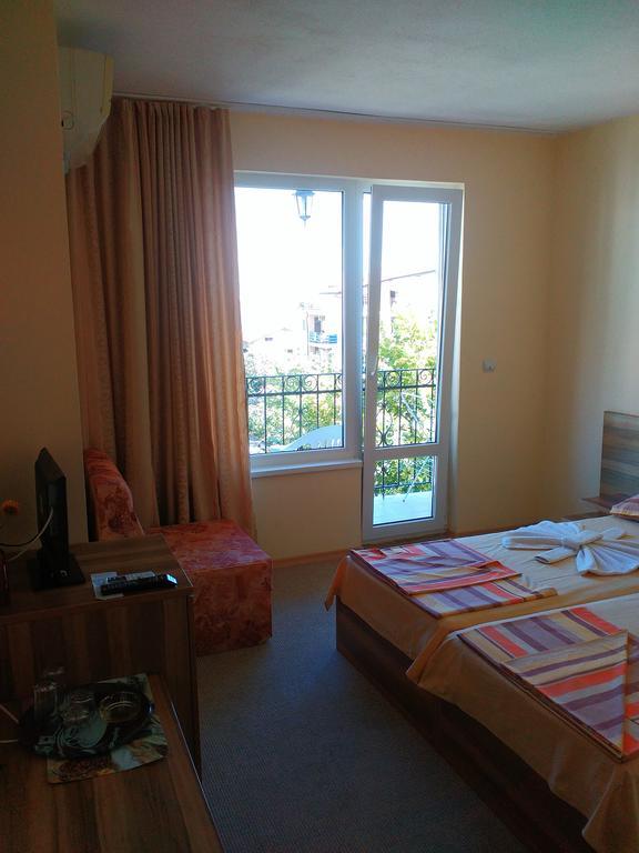 Fits Guest House Primorsko Exteriér fotografie