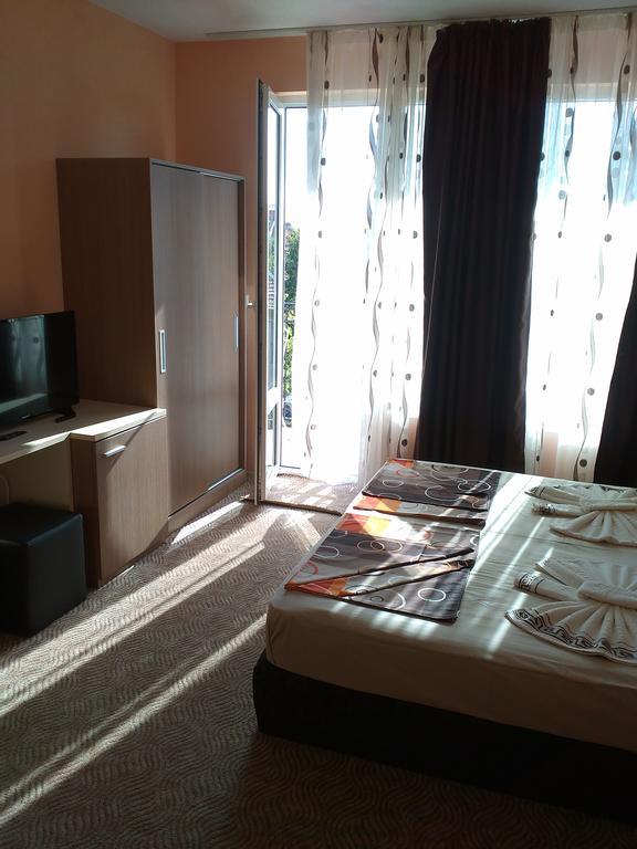 Fits Guest House Primorsko Exteriér fotografie