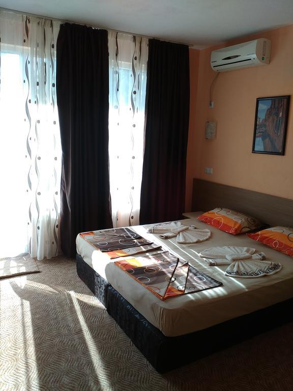 Fits Guest House Primorsko Exteriér fotografie