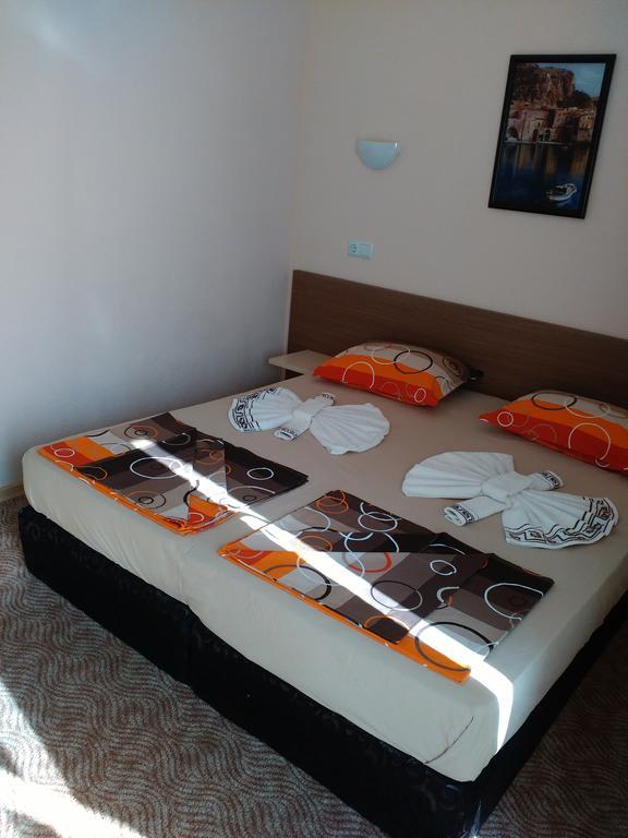 Fits Guest House Primorsko Exteriér fotografie